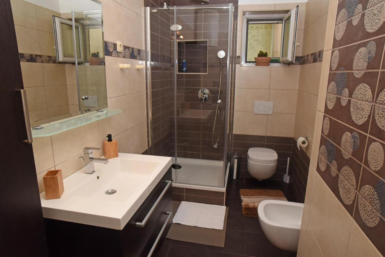 Apartment Toro Split Ngoại thất bức ảnh